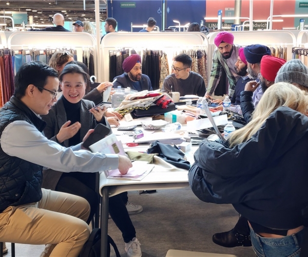 尊龙时凯丝绸亮相PV展